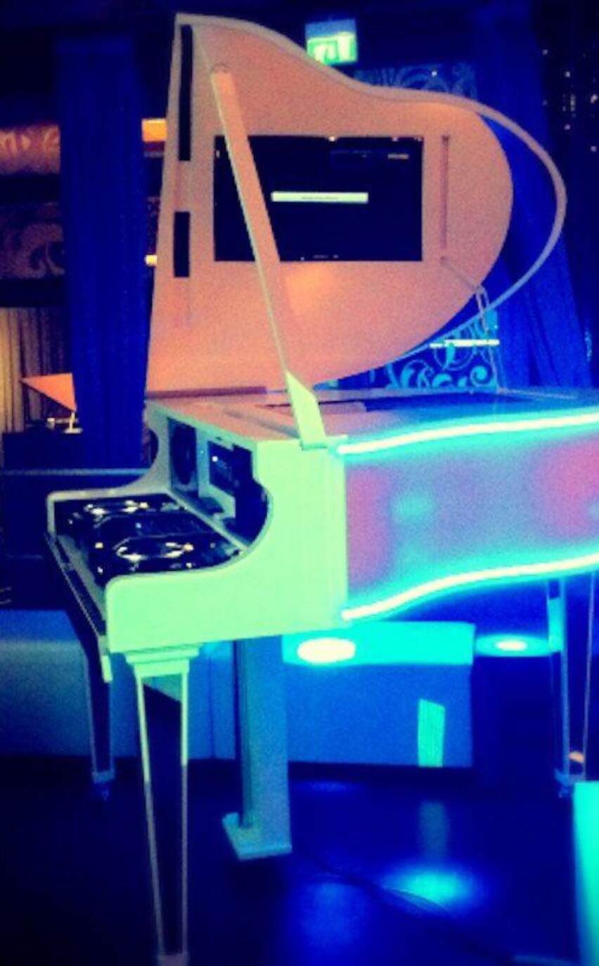 pianoforte dj simone conca 2