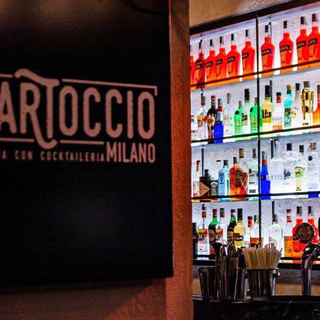 esterno bancone e logo