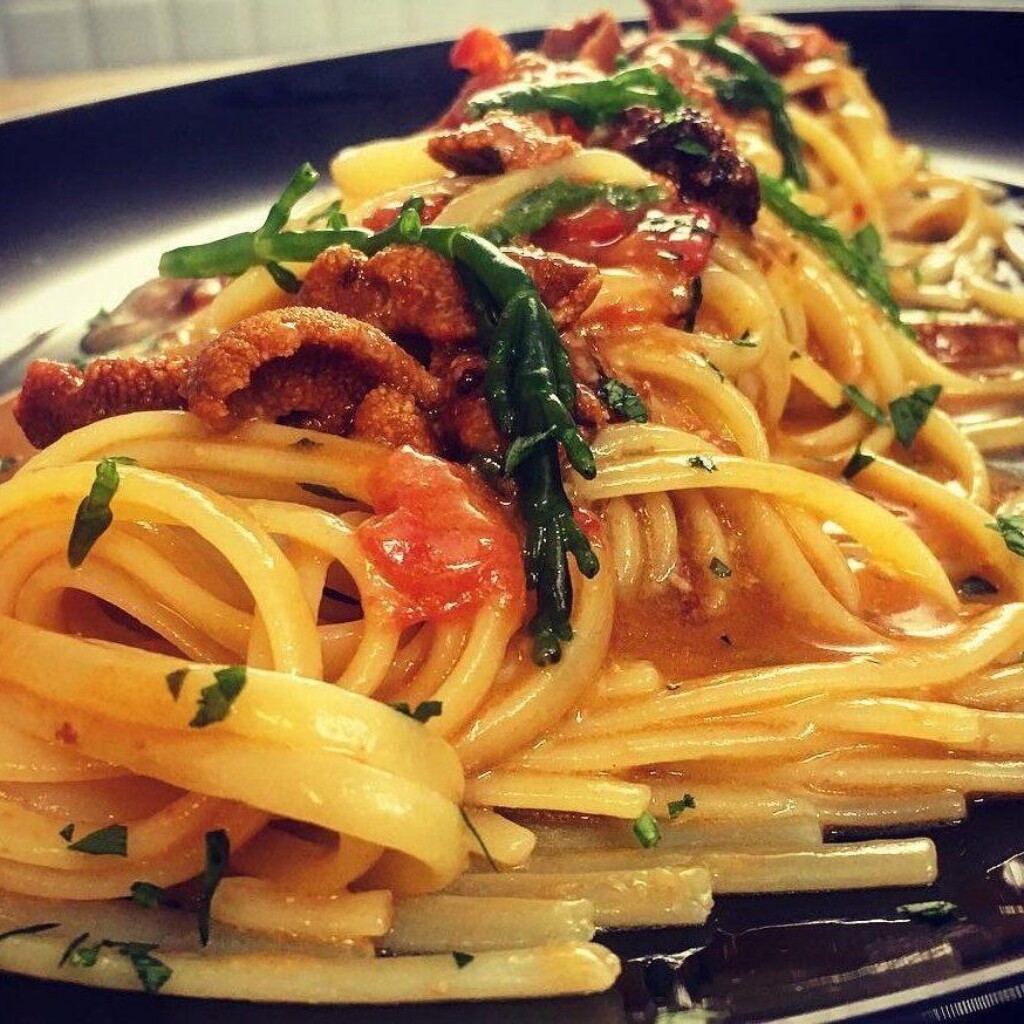 Linguine ricci e salicornia e1694108415115 1024x874